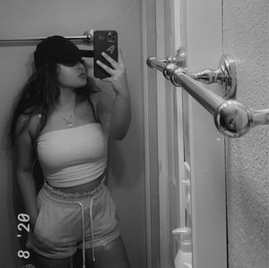 Meet your Posher, Jannel